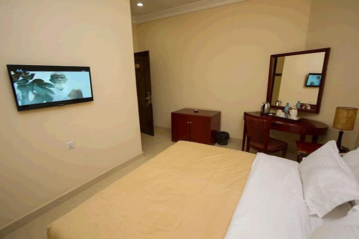Room 5 of 24