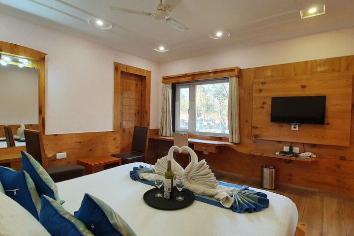 Room 14 of 75