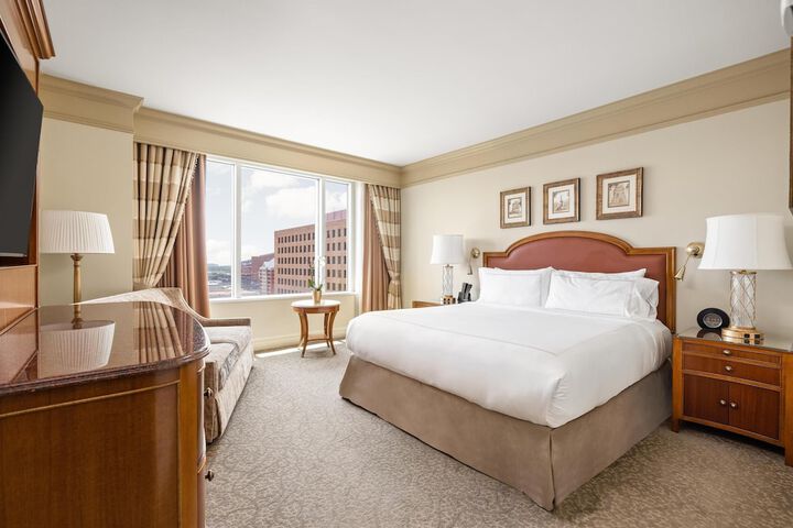 Room 46 of 182