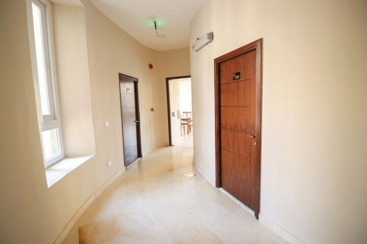 Ballroom/Hall 53 of 59
