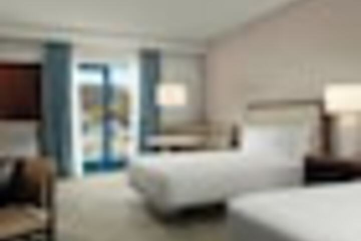 Room 71 of 204