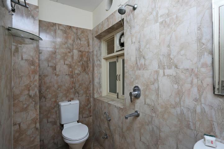 OYO 9024 Hotel Secret Miraz