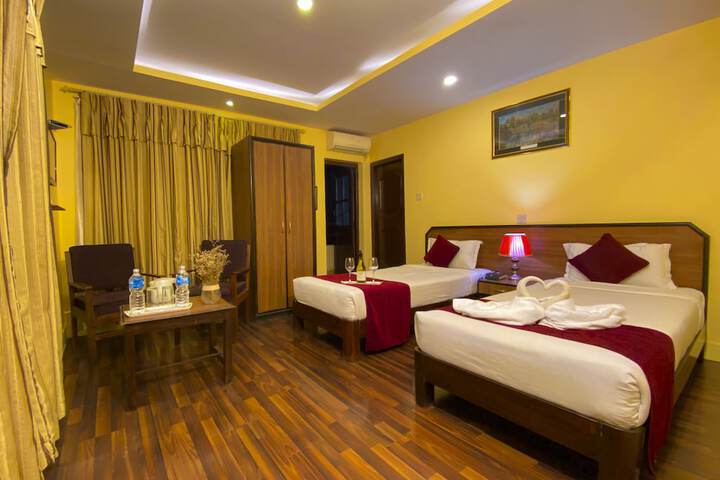 Room 7 of 44