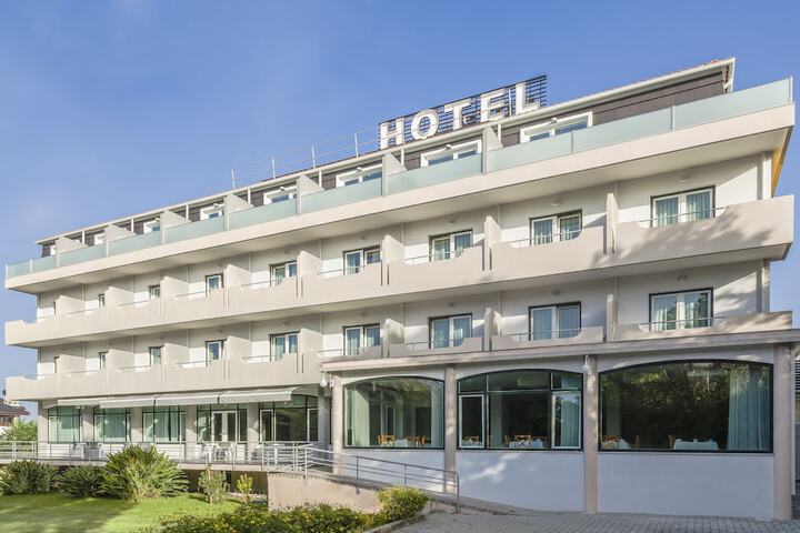 Hotel 39 of 44