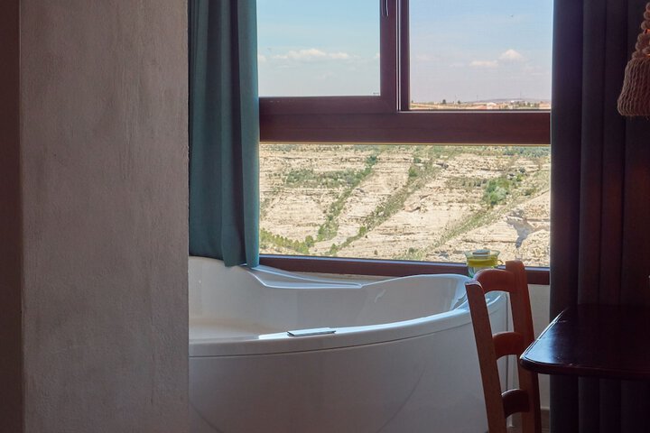 Room 40 of 45