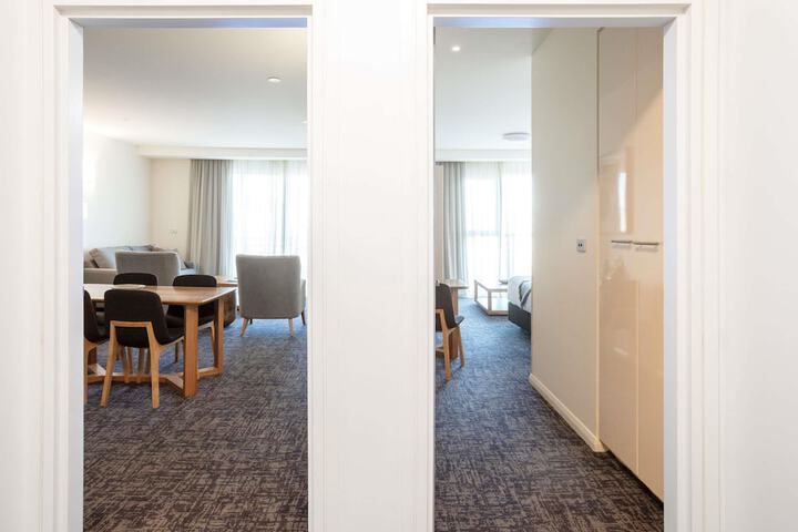 Room 45 of 113