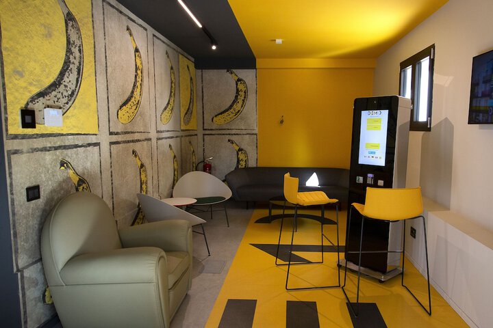 Hotel Interior 2 of 127
