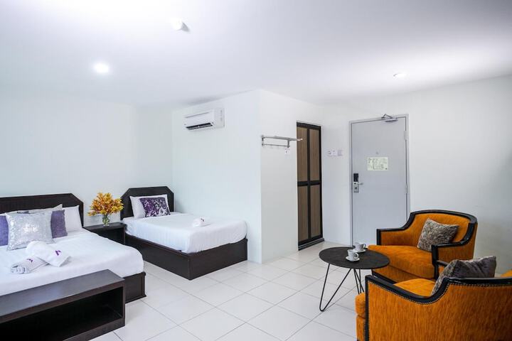Room 16 of 46