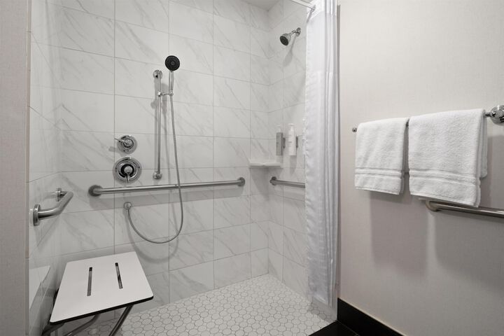 Room 45 of 90