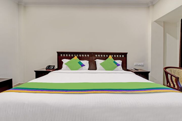 Room 15 of 46