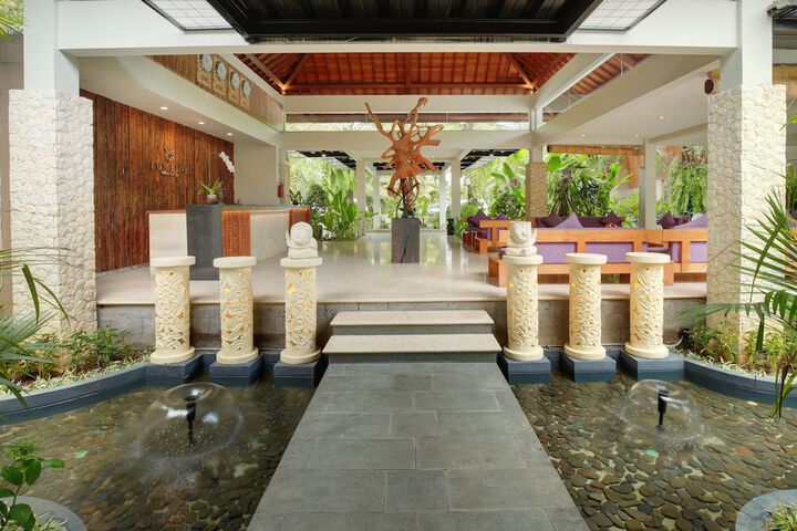 Lobby Photos