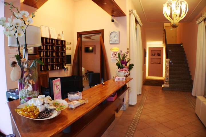 Hotel Interior 4 of 64