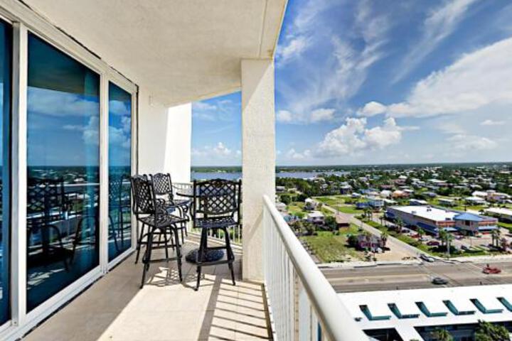 521 W Beach Blvd Condo #1501 in Gulf Shores, AL