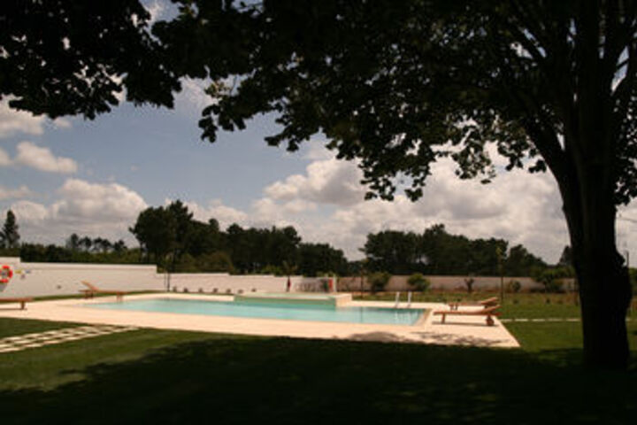 Pool 43 of 60