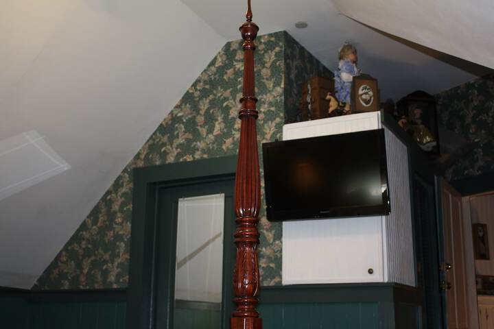 Room 23 of 52
