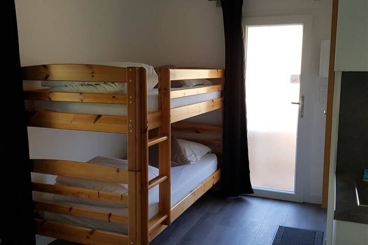 Room 9 of 52