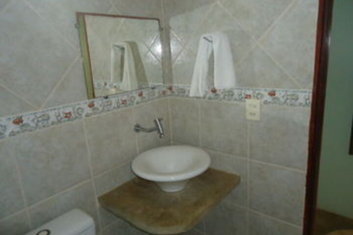 Room 2 of 22