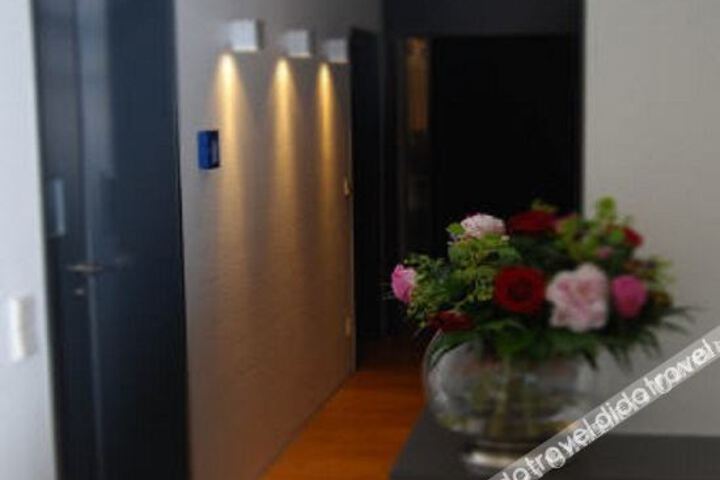 Hotel Interior 4 of 11