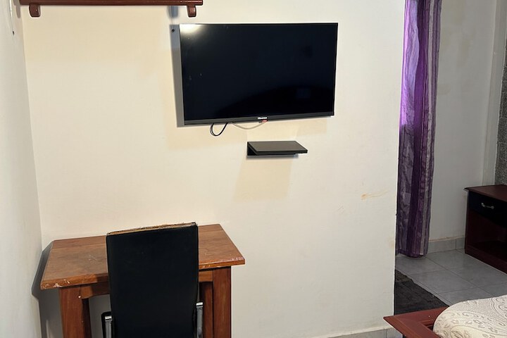 Room 157 of 307
