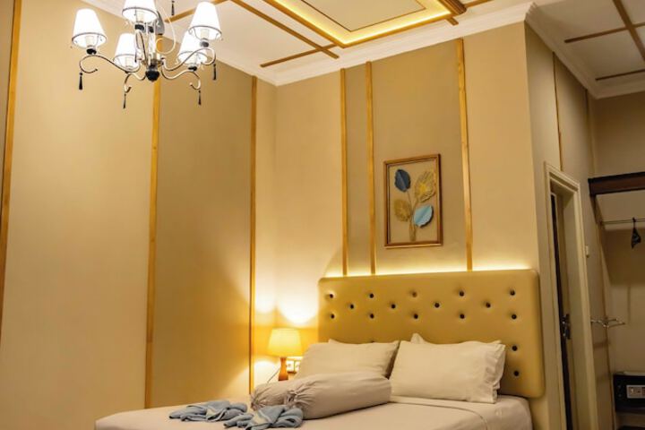 Room 13 of 59