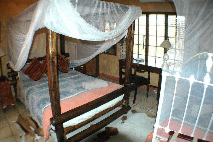 Room 10 of 47