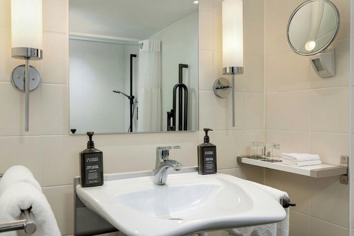 Clean Restrooms