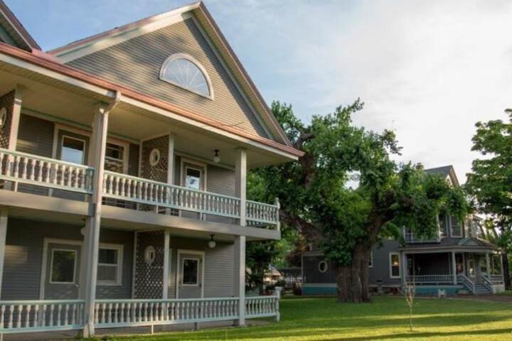 Property Grounds 21 of 27