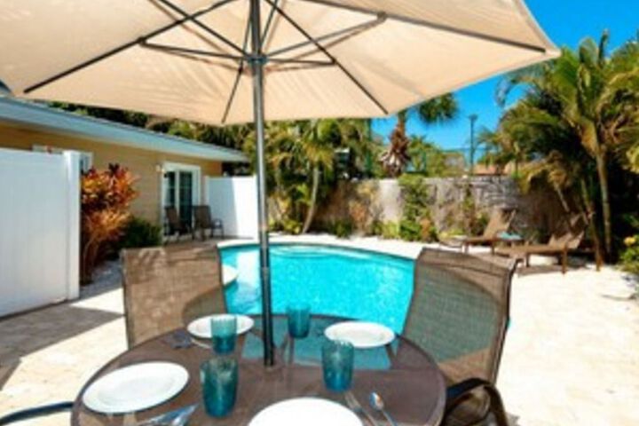 Pool 22 of 23