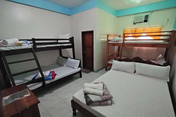 Room 18 of 39