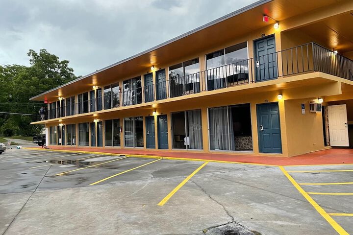 Hotel 13 of 13