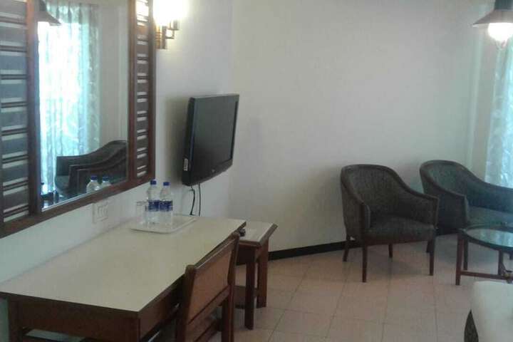 Room 90 of 181