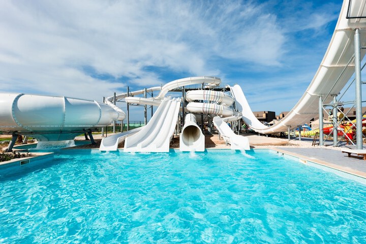 Pool 69 of 150