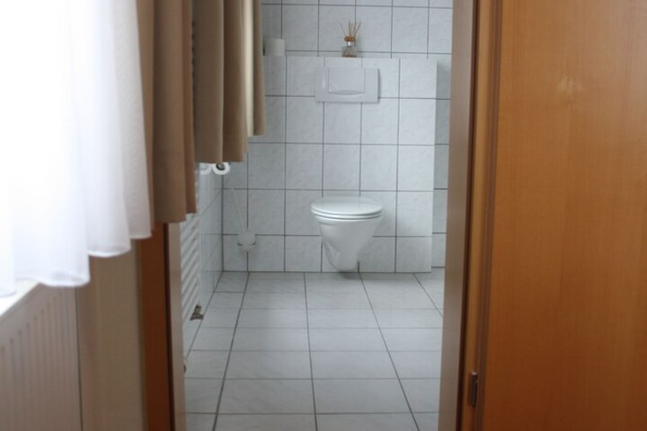 Room 10 of 45