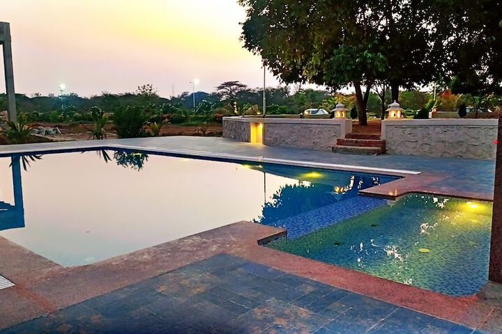 Pool 29 of 72