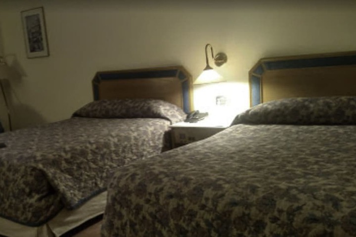 Room 5 of 22
