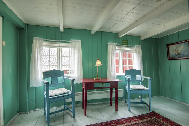 Room 12 of 58