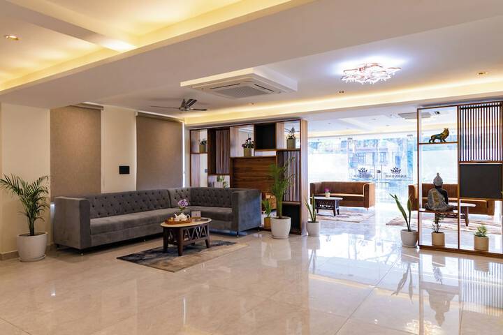 Hotel Interior 10 of 71