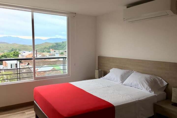 Room 3 of 53