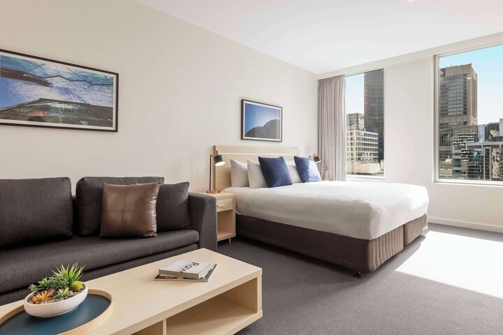 Room 26 of 104