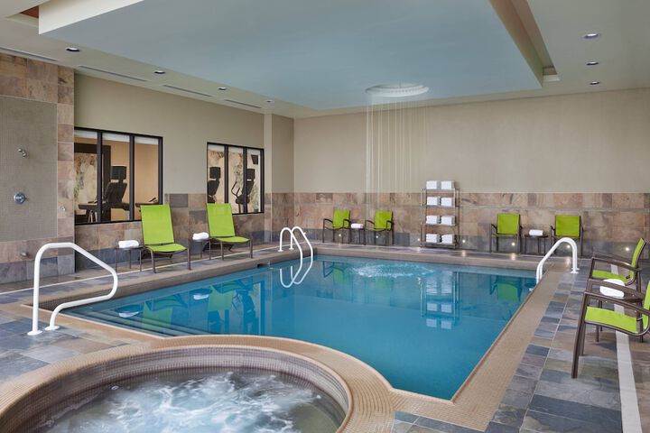 Pool 19 of 28