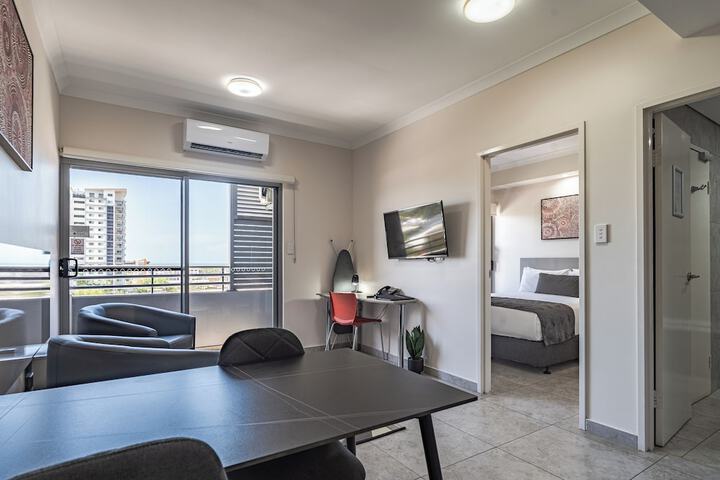 Room 15 of 42