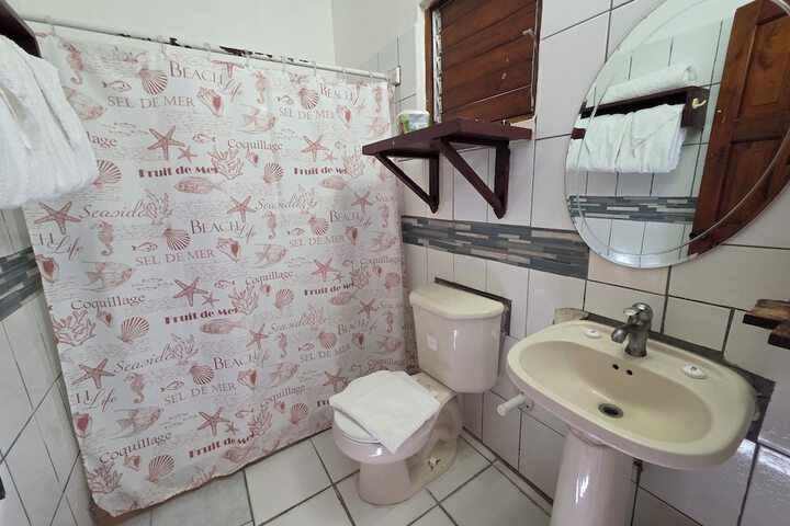 Room 201 of 266