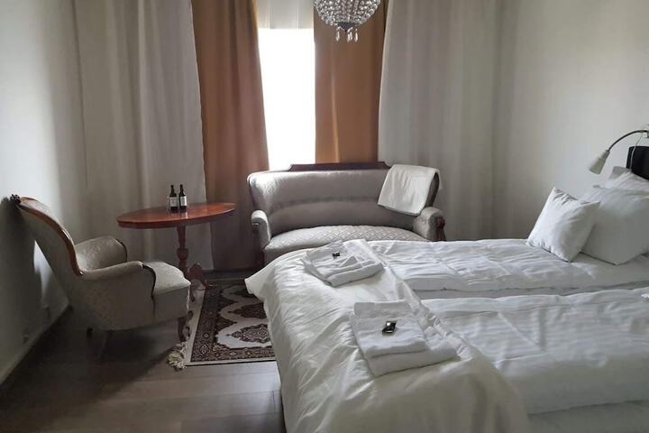 Room 15 of 139