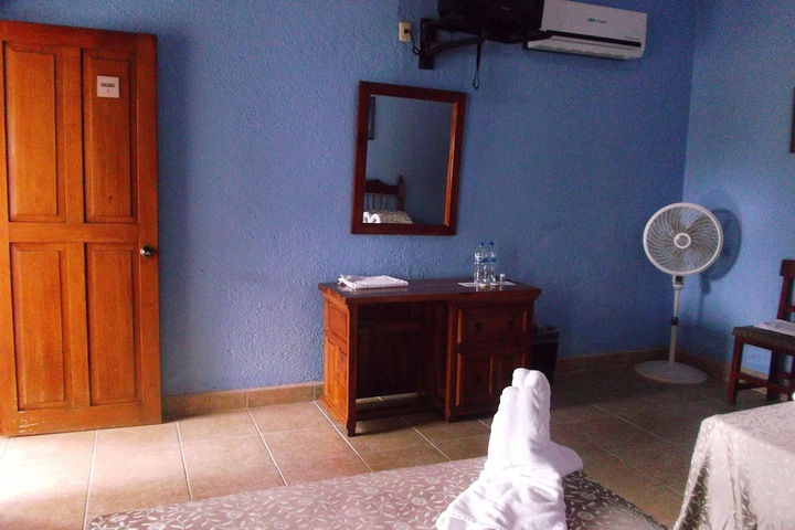 Room 25 of 50