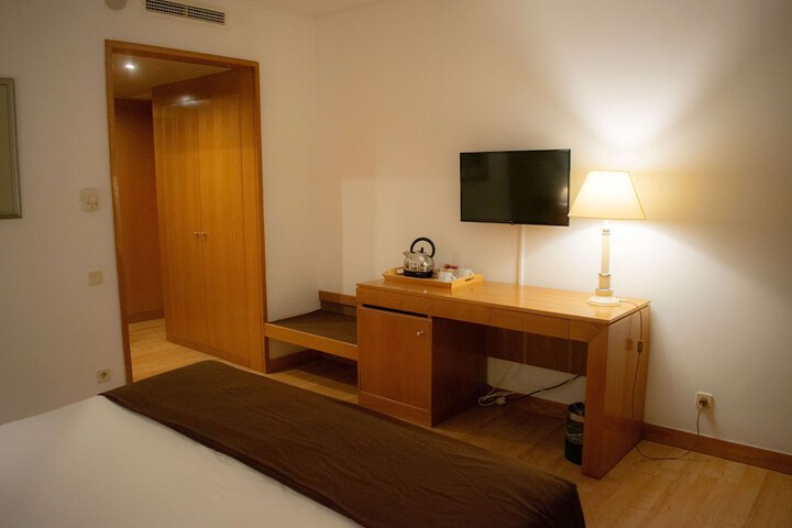Room 16 of 70
