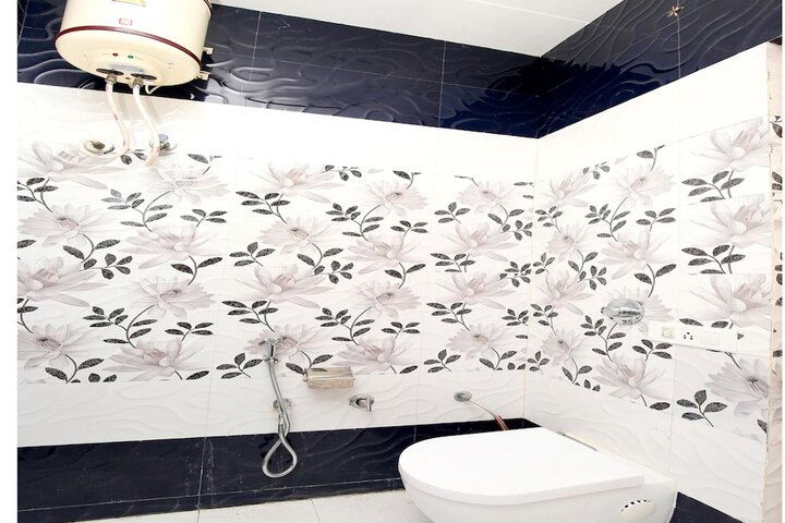Room 14 of 20