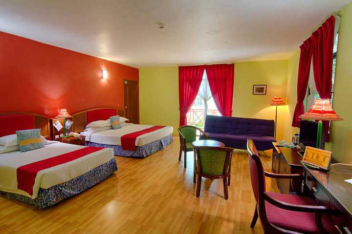 Room 13 of 68