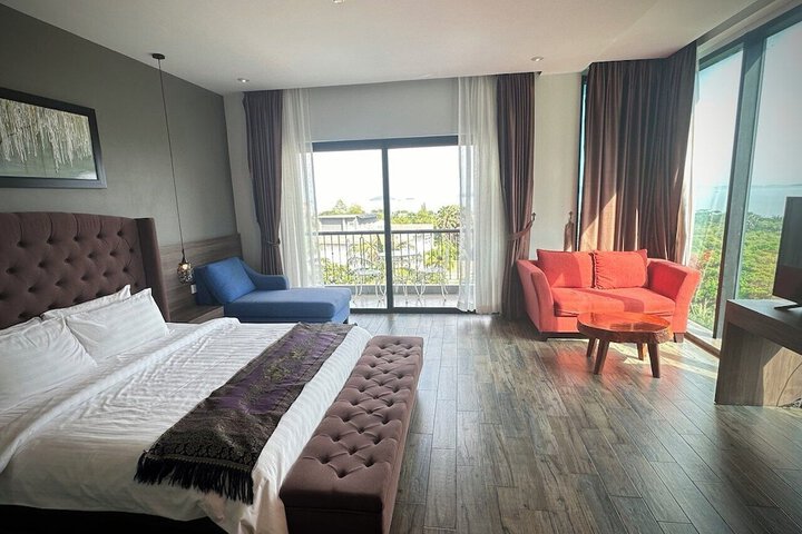 Room 35 of 145