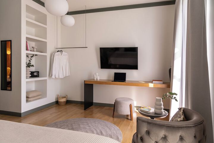 Room 73 of 120