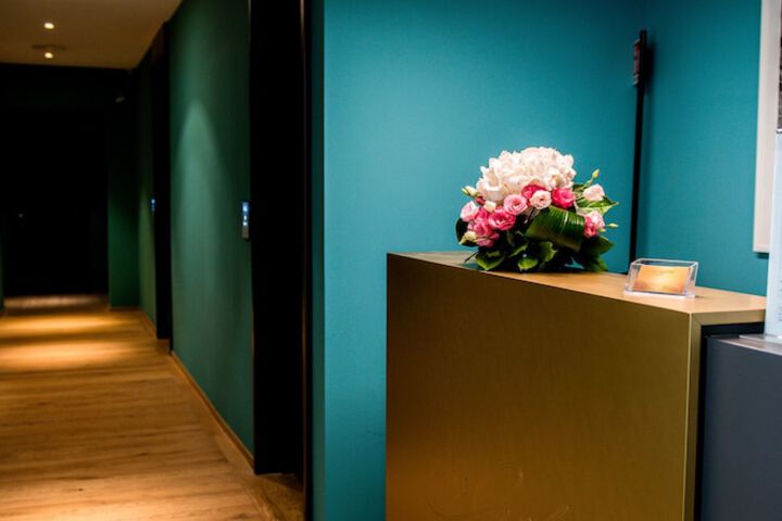 Ballroom/Hall 179 of 188